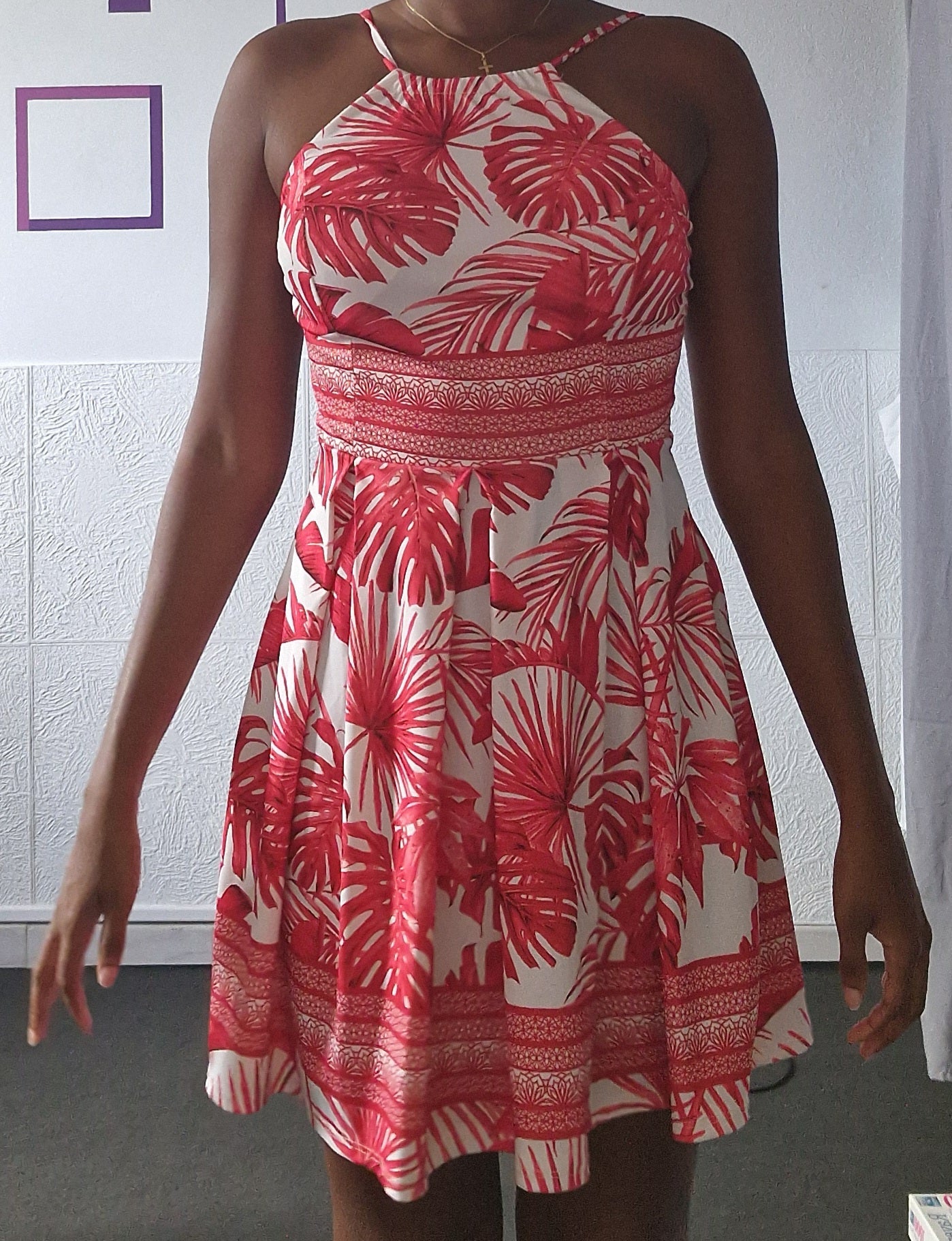 Robe fleuri rouge