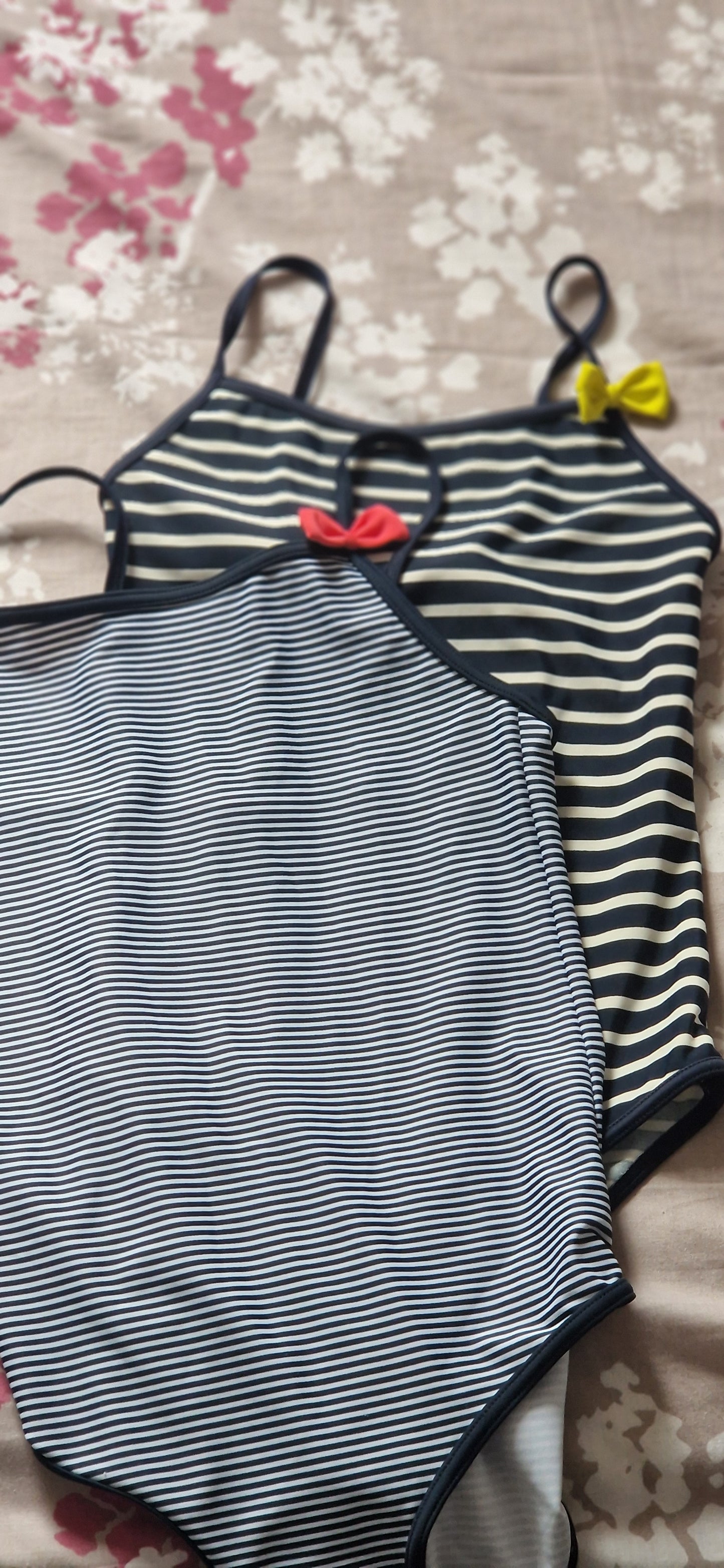 Duo de maillots de bain marins à rayures pour enfant